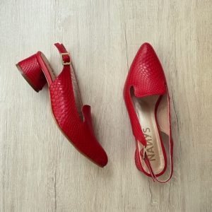 Zapatos rojo en cuero tipo folia