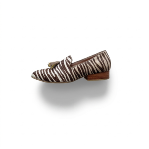 Zapato animal print en cuero peludo