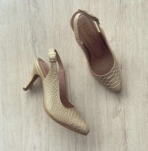 Zapato Dorado Cl??sico en cuero | Calzado Nanys