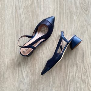 Zapatos azules noche en cuero con folia