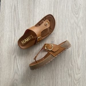 Sandalia miel en cuero