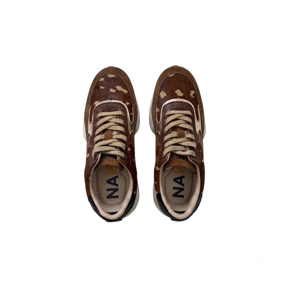 Tenis bambi con miel y bronce en cuero - Imagen 2