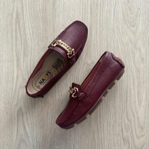 Mocasines vinotinto en cuero con suela bajita