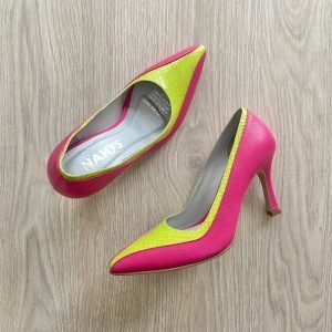 Zapatos fucsias con verde en cuero tipo charol