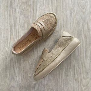 Baletas alpargatas taupe en cuero