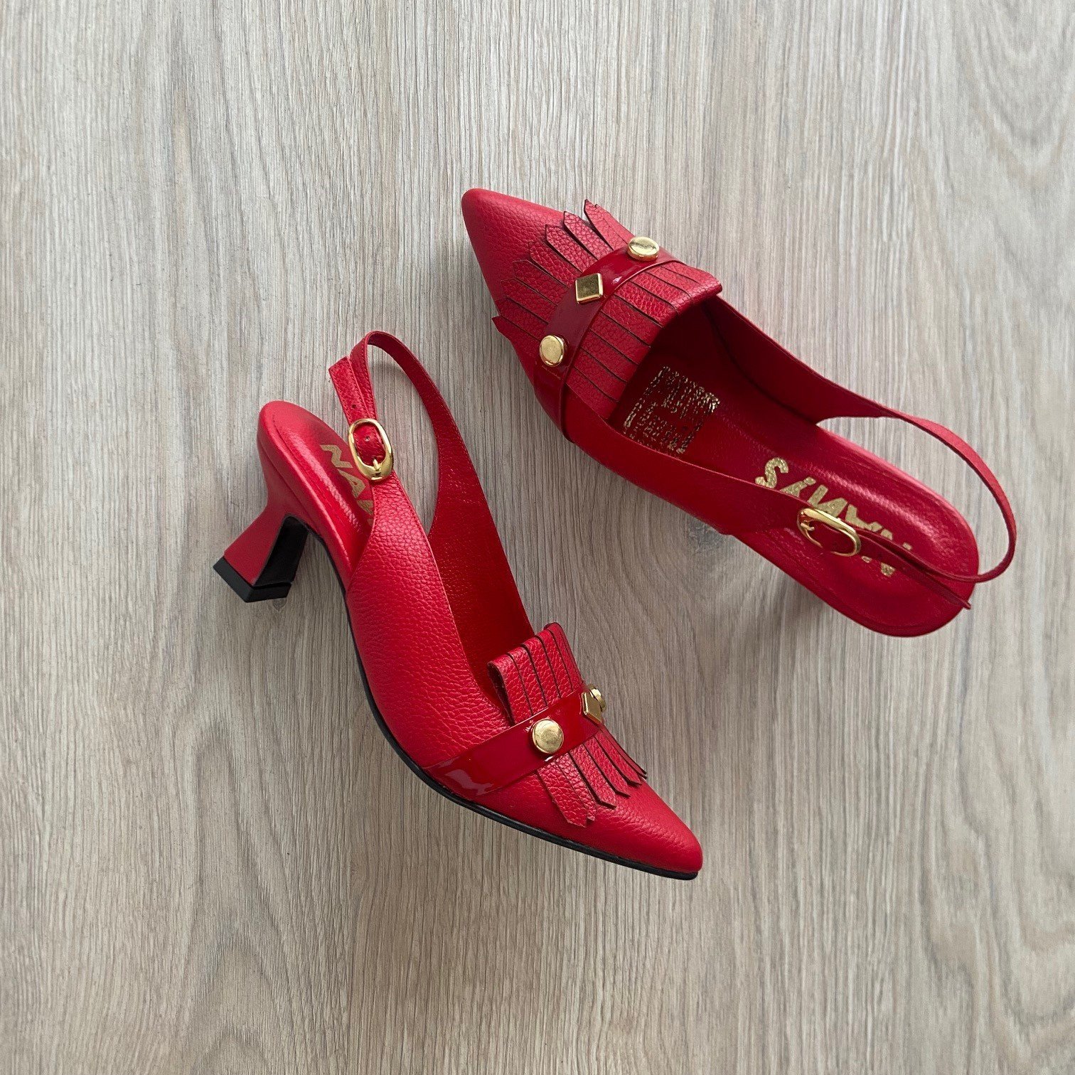 Zapatos rojos en cuero - Imagen 3