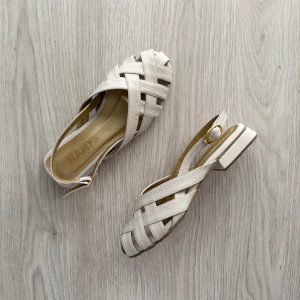 Baletas talco en cuero tipo canasta