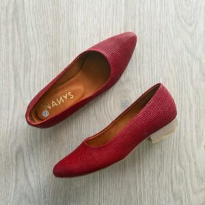 Baletas rojas en cuero cerradas