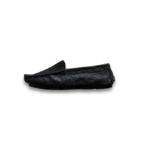 Mocasines negros en cuero