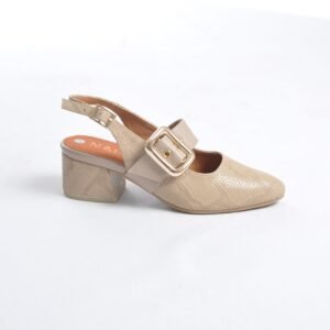 Zapatos taupe en cuero tipo folia con hebilla