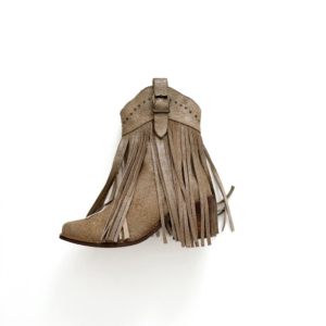 Botas oro en cuero tipo carnaza con flecos
