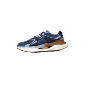 Tenis azul en cuero con suela deportiva